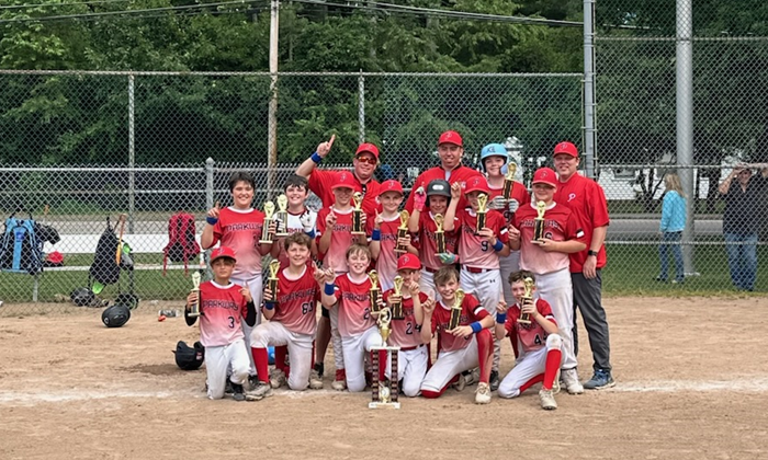 Parkway 11s take home championship hardware in Sharon